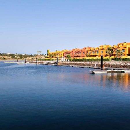 Nh Marina Portimao Resort Extérieur photo