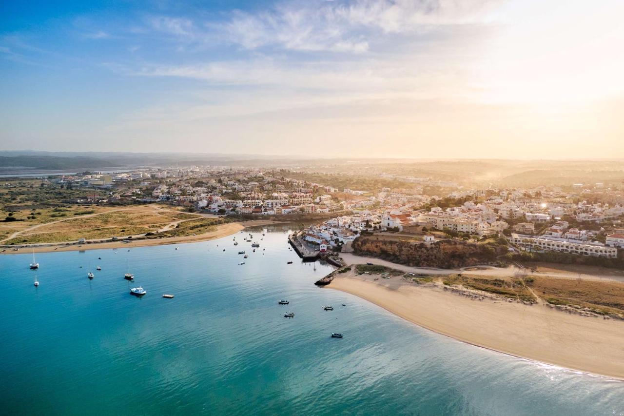 Nh Marina Portimao Resort Extérieur photo